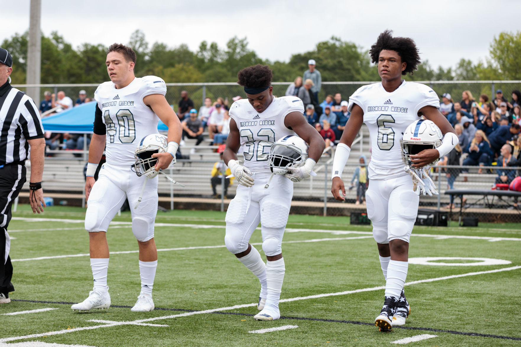 The Ragin' Bulls come from behind in the Battle of the Horns to defeat the Vikings 27-20.